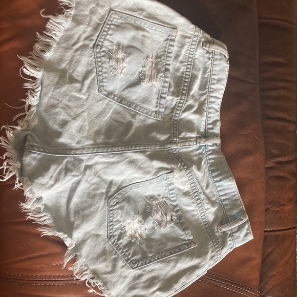 garage jean shorts - Picture 2 of 2